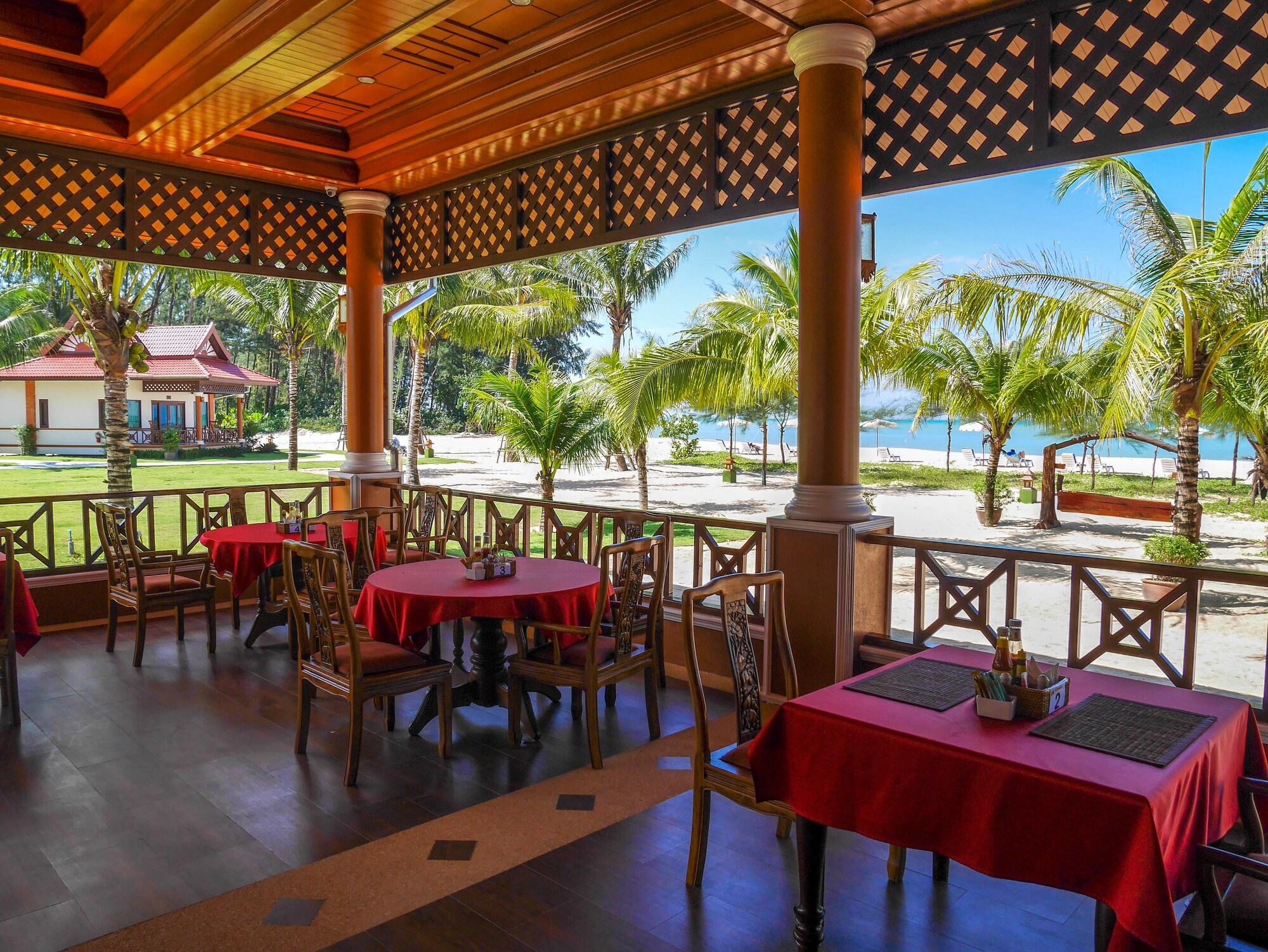 Restaurant The Sunset Beach Resort Koh Kho Khao