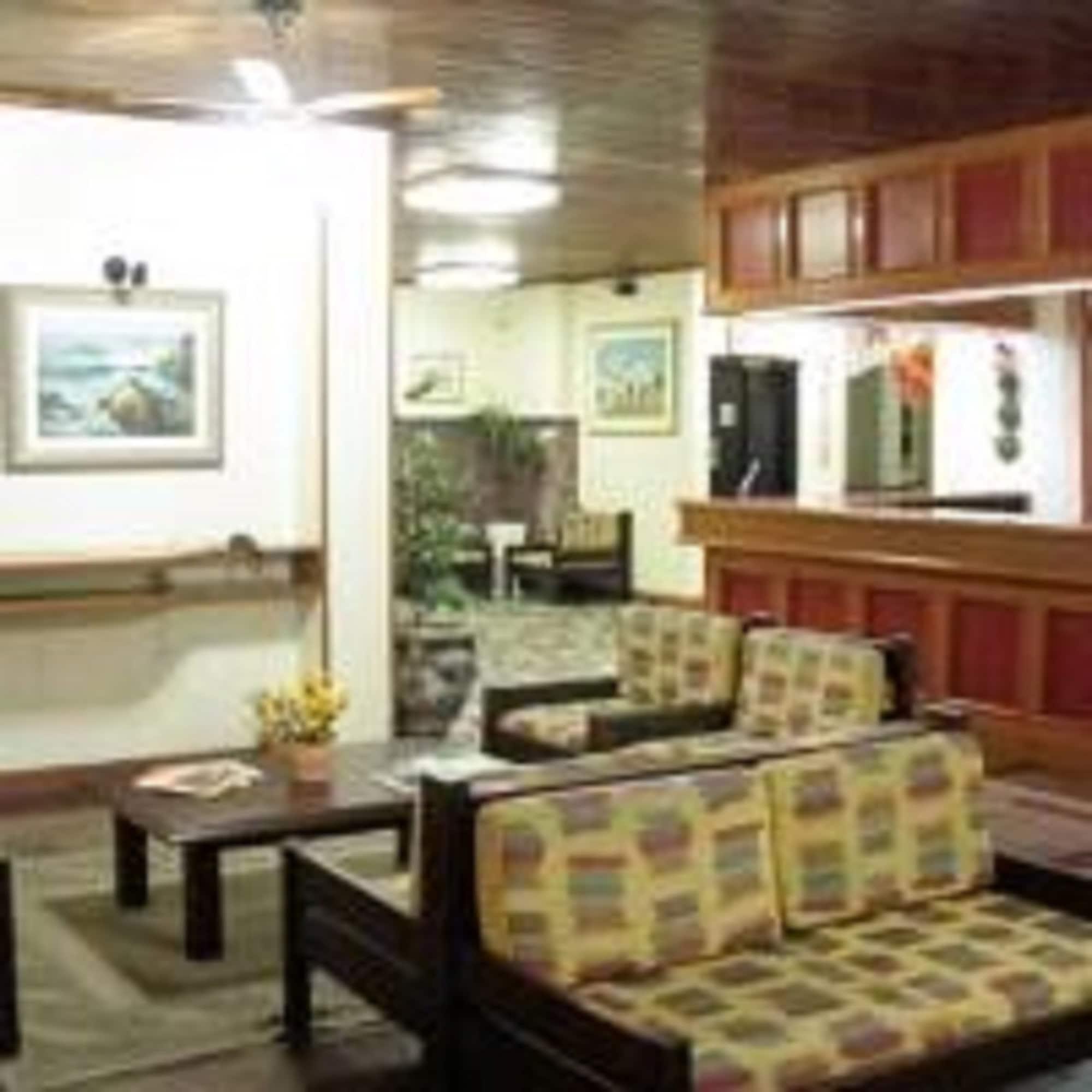 Vista Lobby Farol Hotel