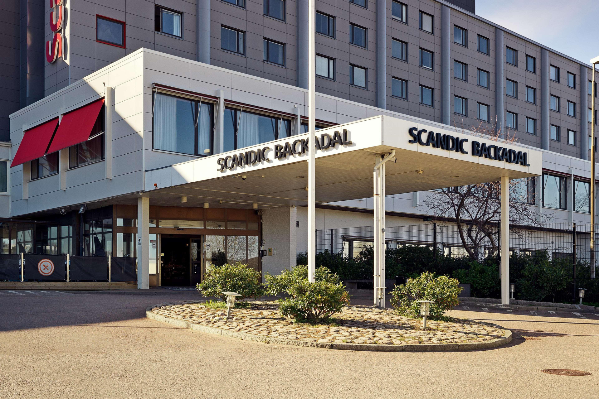 Vista Exterior Scandic Backadal