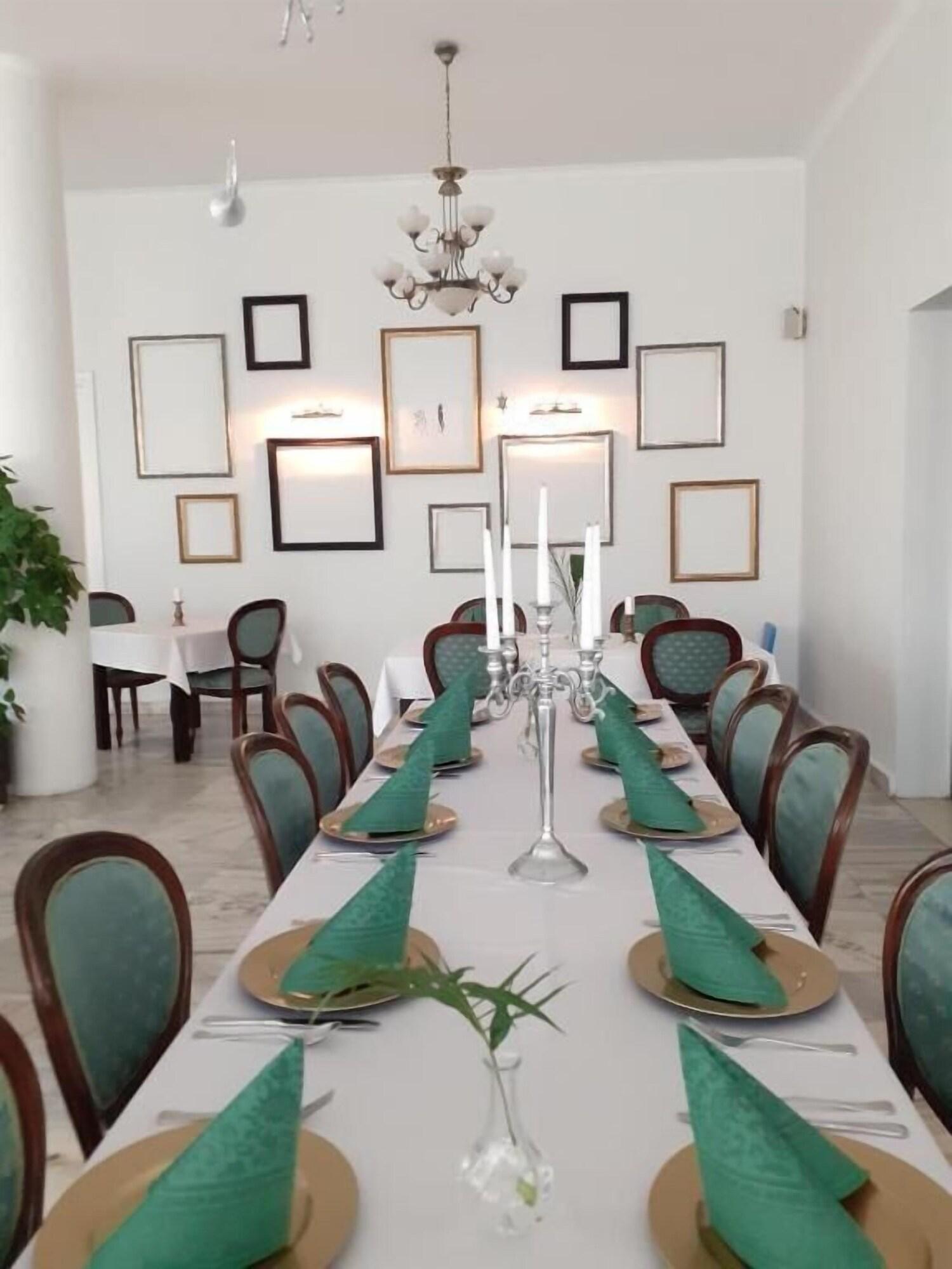 Sala de Reuniones Hotel Hutnik
