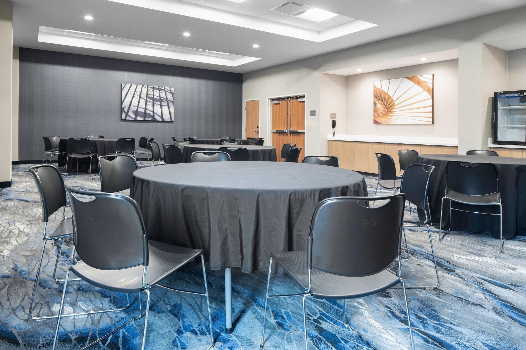 Sala de Reuniones Fairfield Inn & Suites by Marriott Dallas McKinney