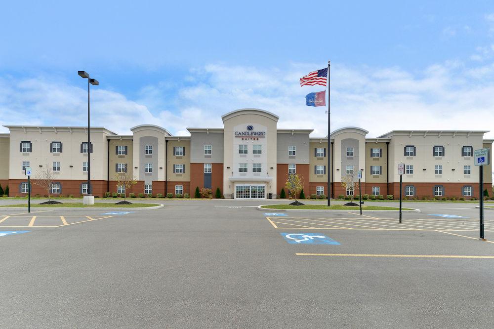 Vista Exterior Candlewood Suites Elmira Horseheads by IHG