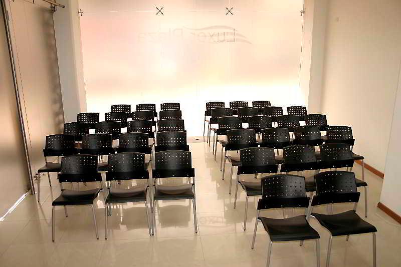 Centro de Negocios Luxor Plaza