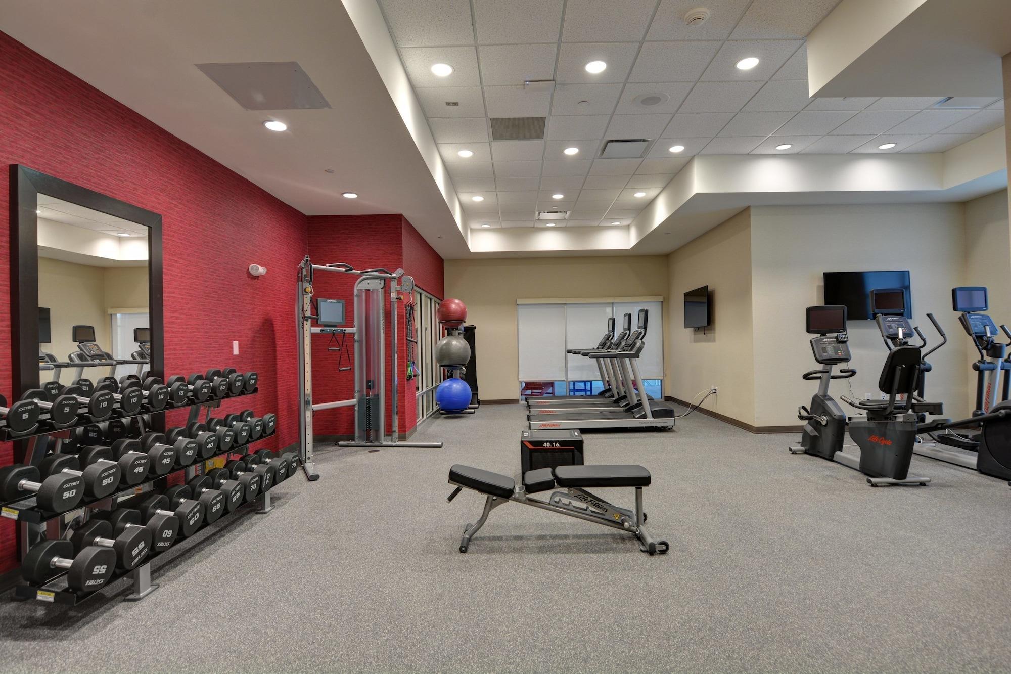 Gimnasio Home2 Suites by Hilton Charlotte Piper Glen