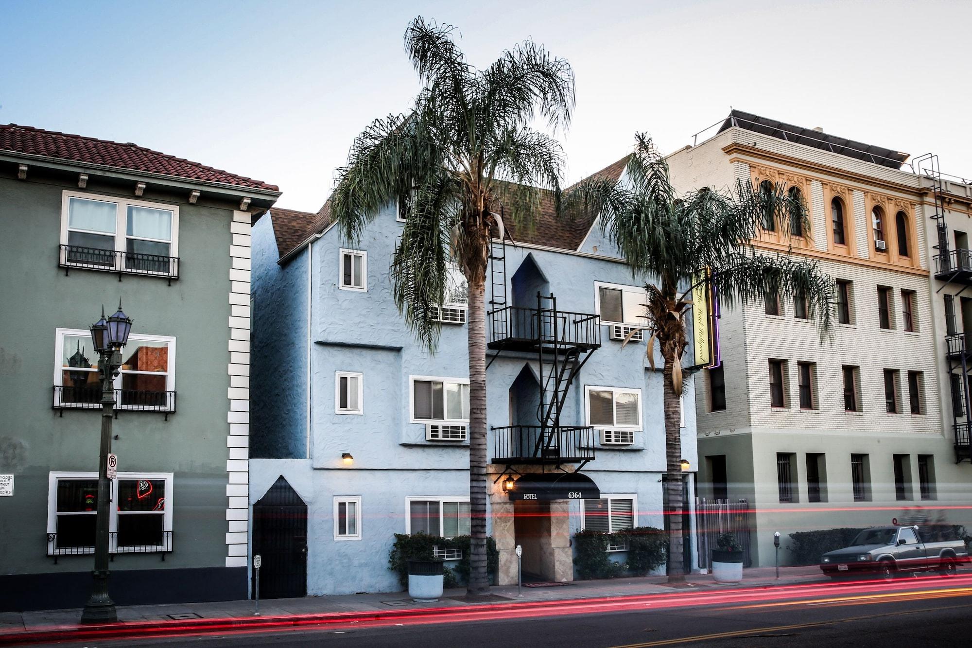 Varios The Hotel Hollywood