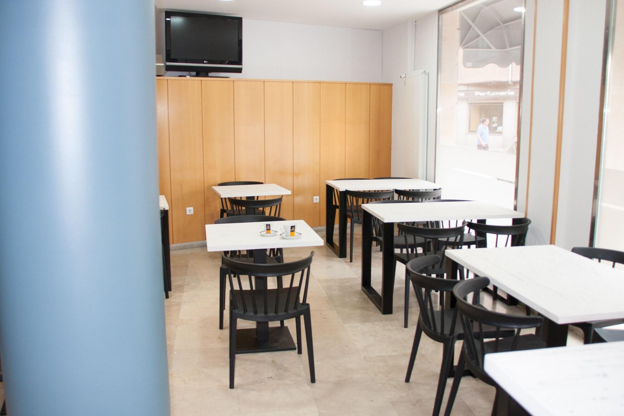 Restaurant Hostal Cuéntame Evolución Auto check-in