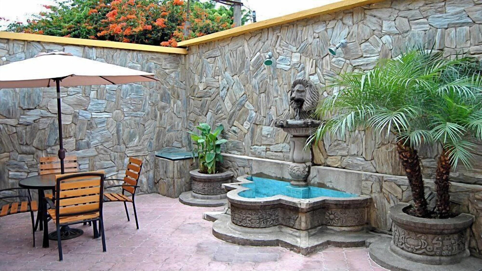 Equipamiento de Habitación Hostal los Volcanes ciudad de Guatemala