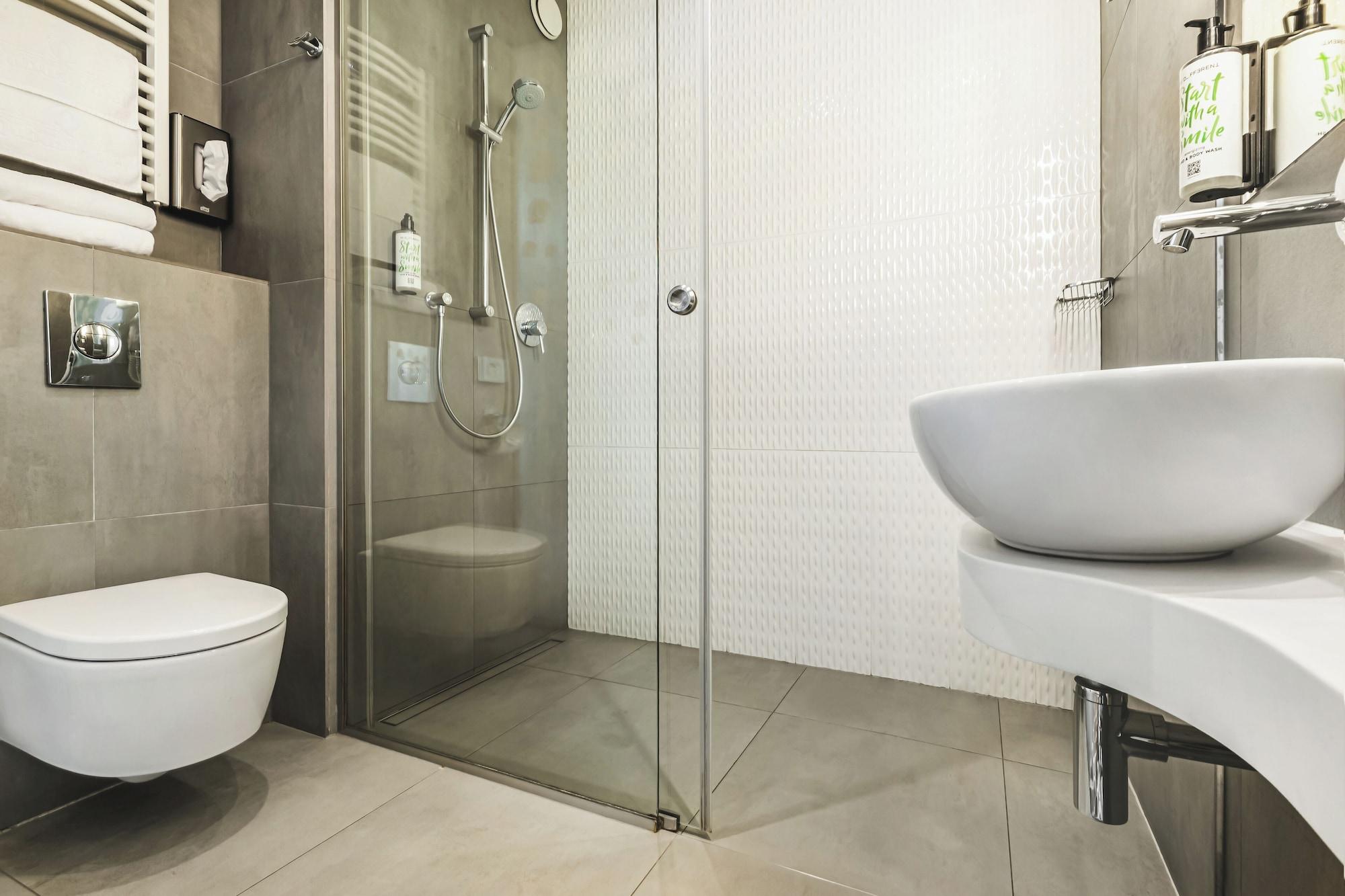 Equipamiento de Habitación Qubus Hotel Żory
