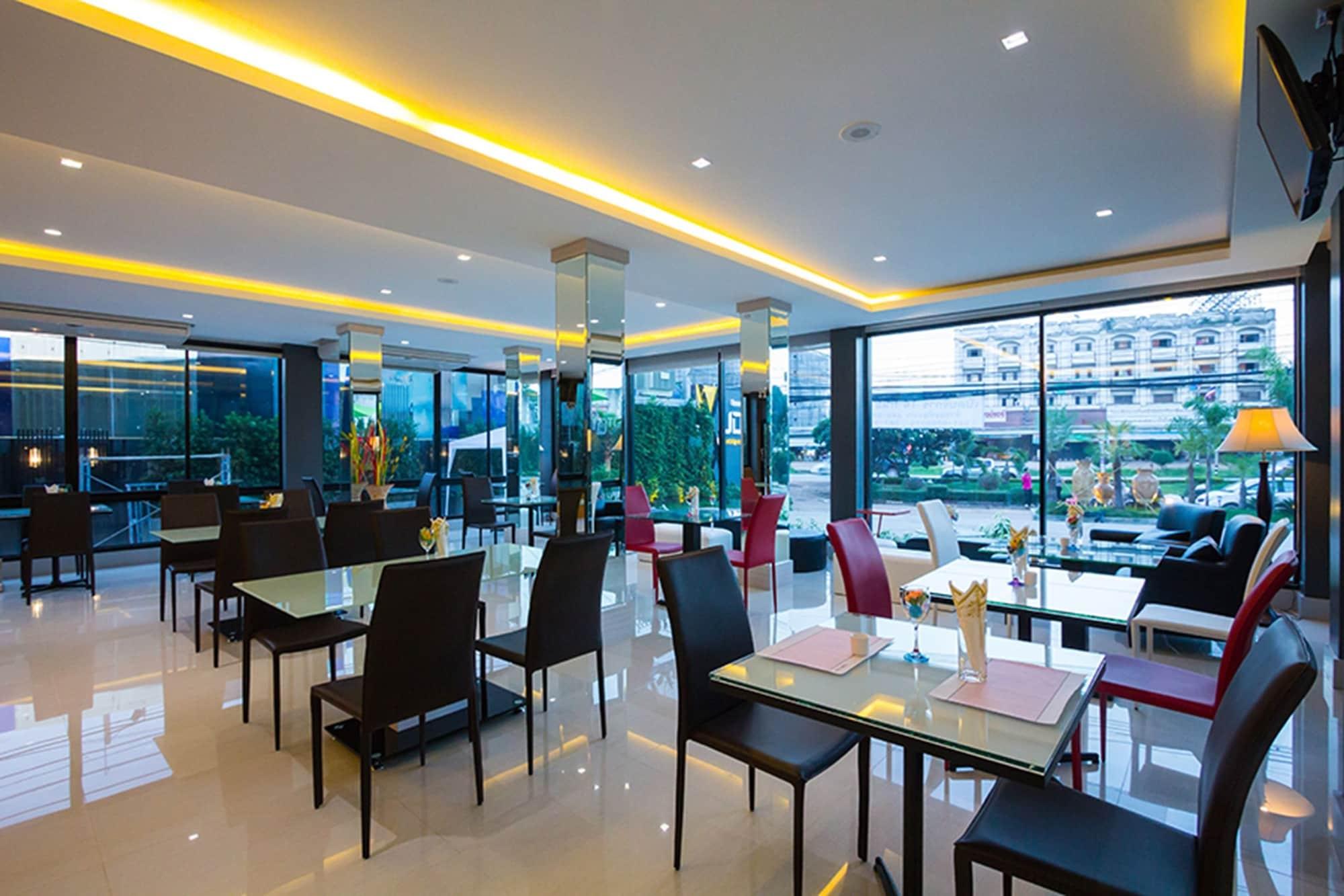 Restaurant UDTEL Boutique Hotel