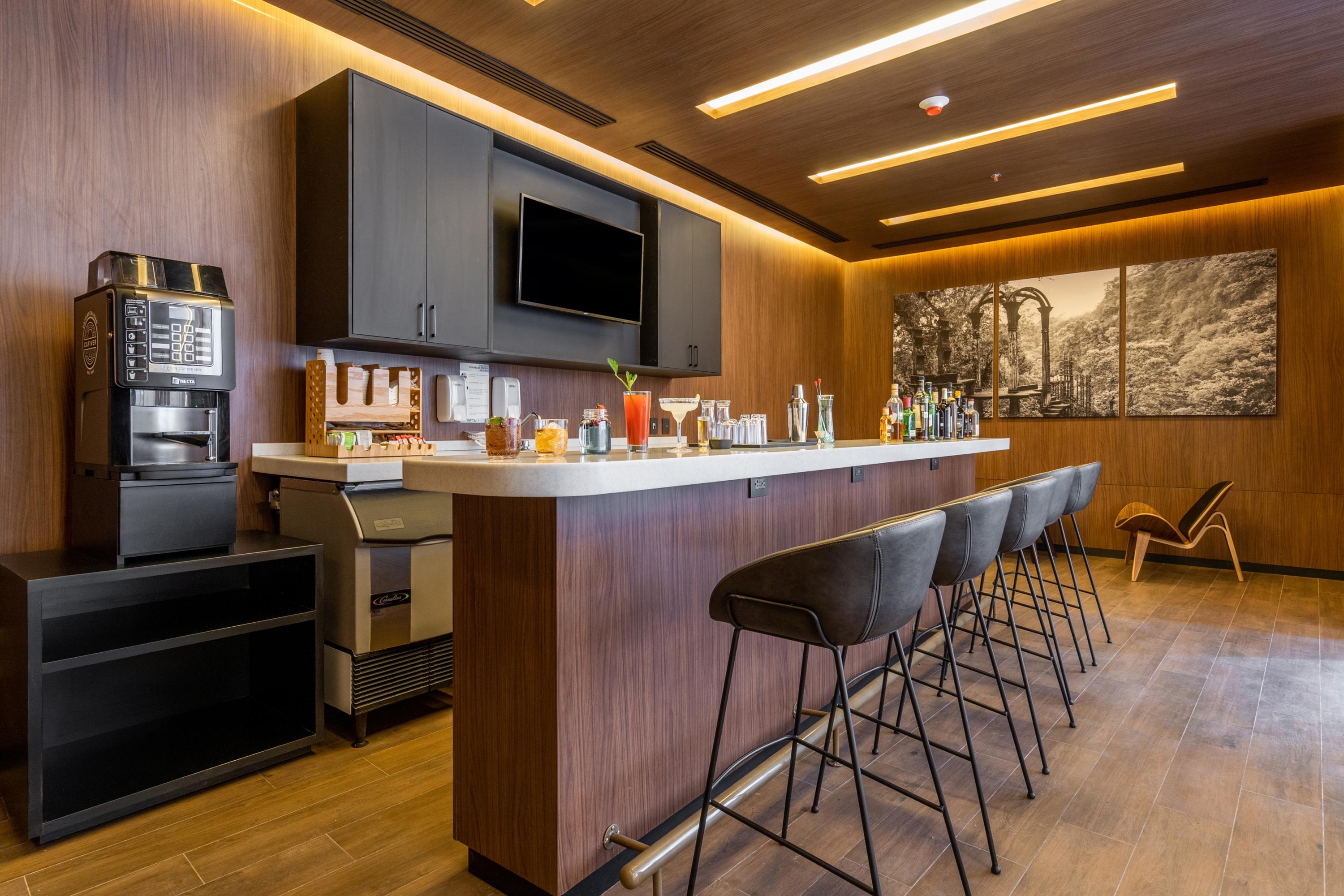 Bar/Salón City Express Plus by Marriott San Luis Potosí