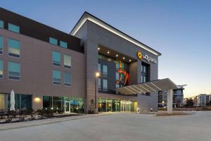 Alojamiento - La Quinta Inn & Suites By Wyndham San Antonio At The Rim