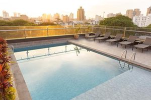 Alojamiento - Del Rey Quality Hotel