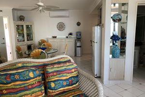 Alquiler Vacacional - LOCATION IS EVERYTHING! Beautiful beachfront condo in Nuevo Vallarta!