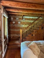 Alquiler Vacacional - Charming Log Home - 25 private acres in Caledon