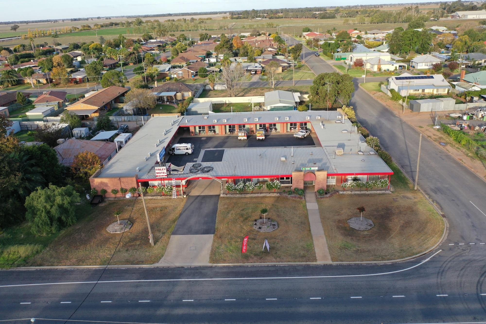 Varios Finley Motel