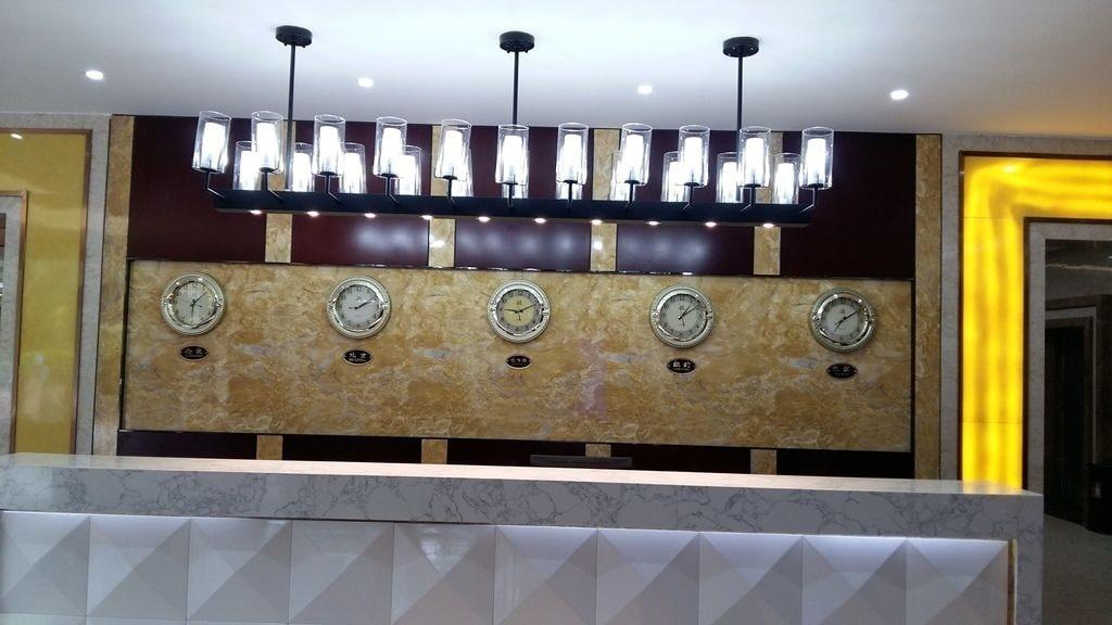 Vista Lobby Kololo Courts Hotel & Restaurant