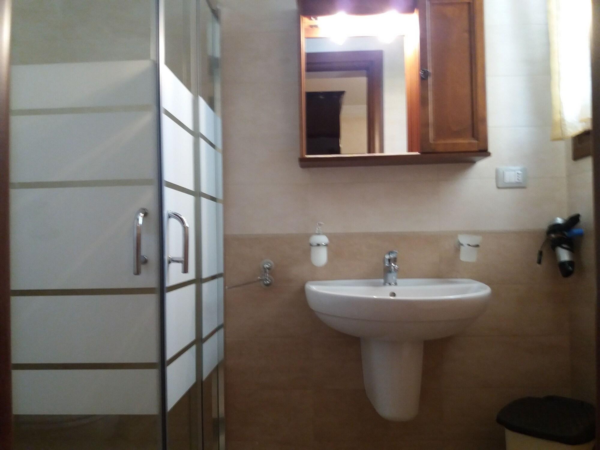 Equipamiento de Habitación A Casa Di Sonja