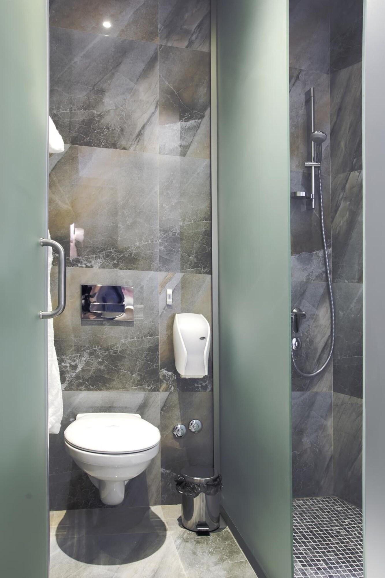 Equipamiento de Habitación Eter Hotel