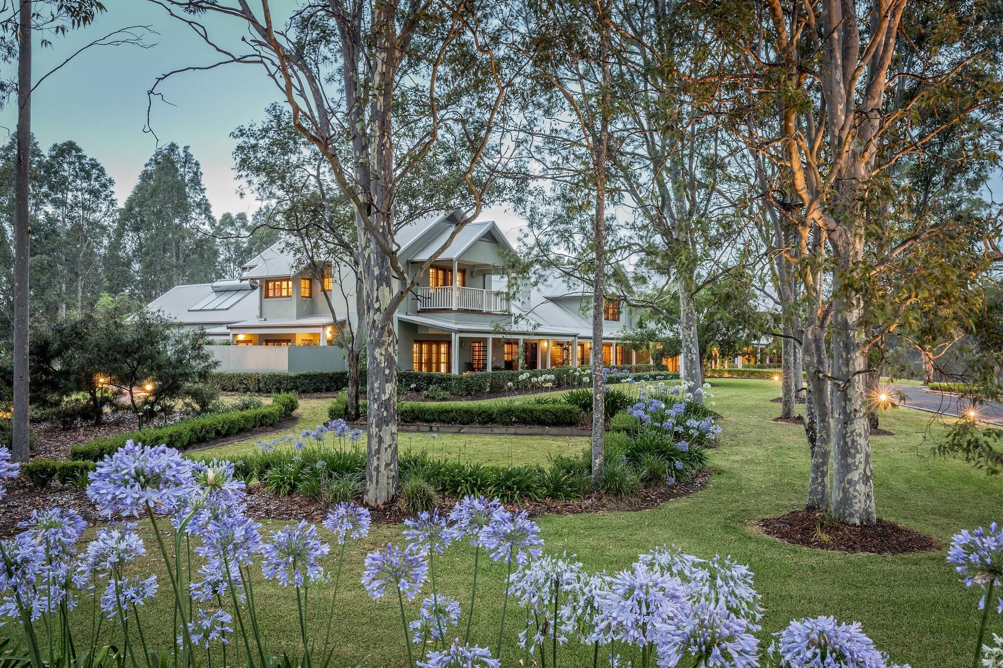 Vista Exterior Spicers Vineyards Estate