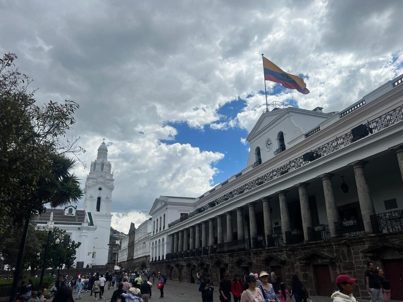 Vista Exterior Adamas House Hotel