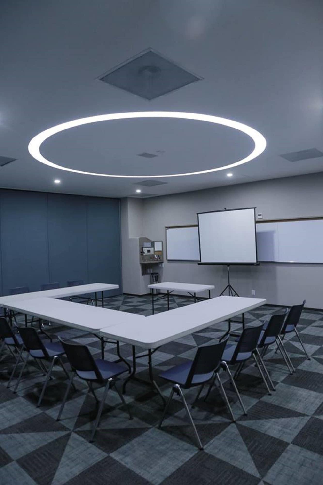 Sala de Reuniones Hotel Glow Point - Mulza