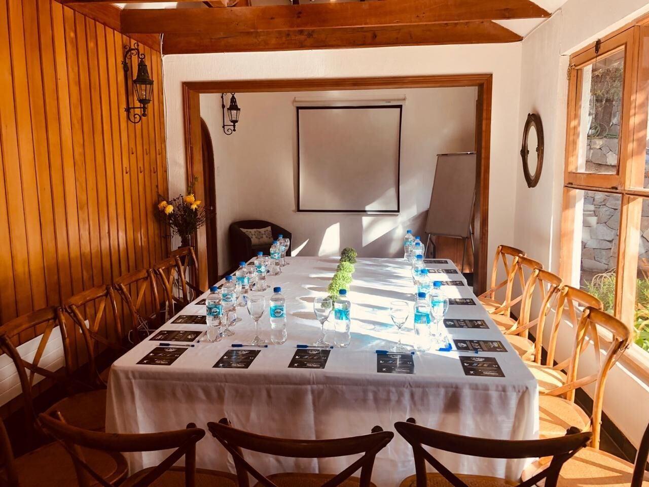 Sala de Reuniones Hotel Casa Arrayan