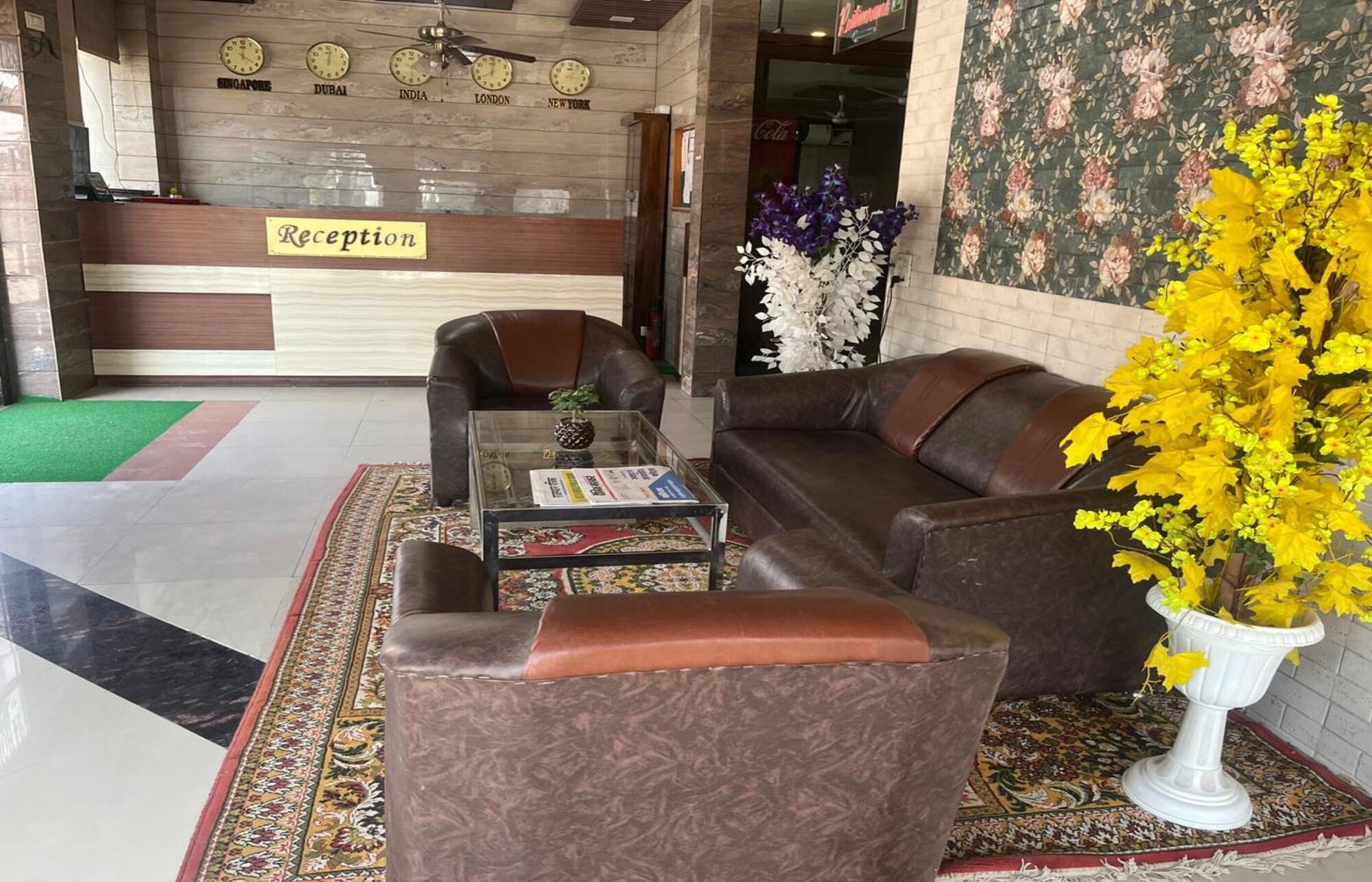 Vista Lobby The Royal Paradise Resort and Salt Yard