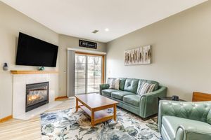 Alquiler Vacacional - Lake Mills Retreat: 1 Mi to Beaches & Dining!