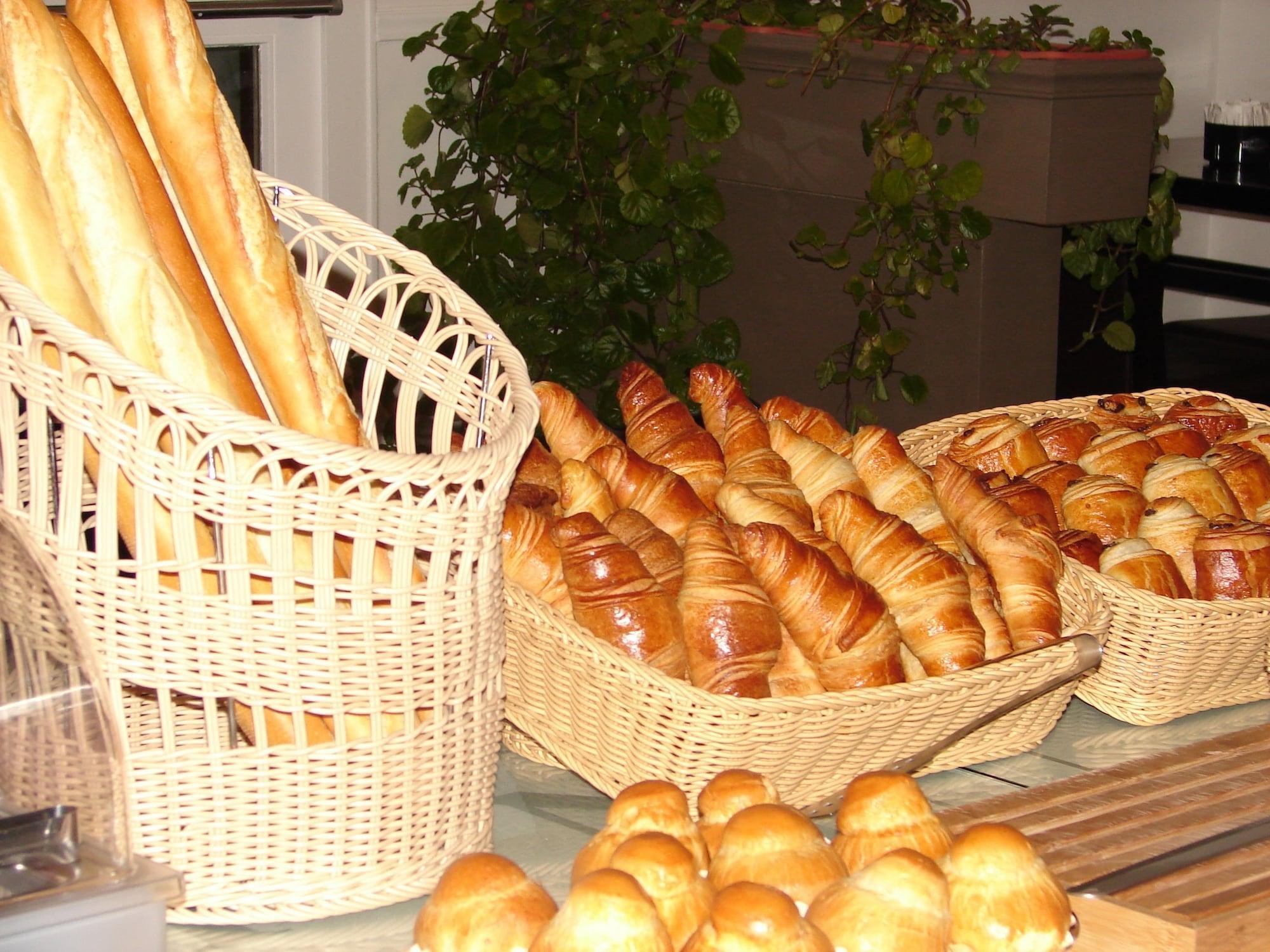 Restaurant BUDGET HOTEL Melun – Dammarie les Lys