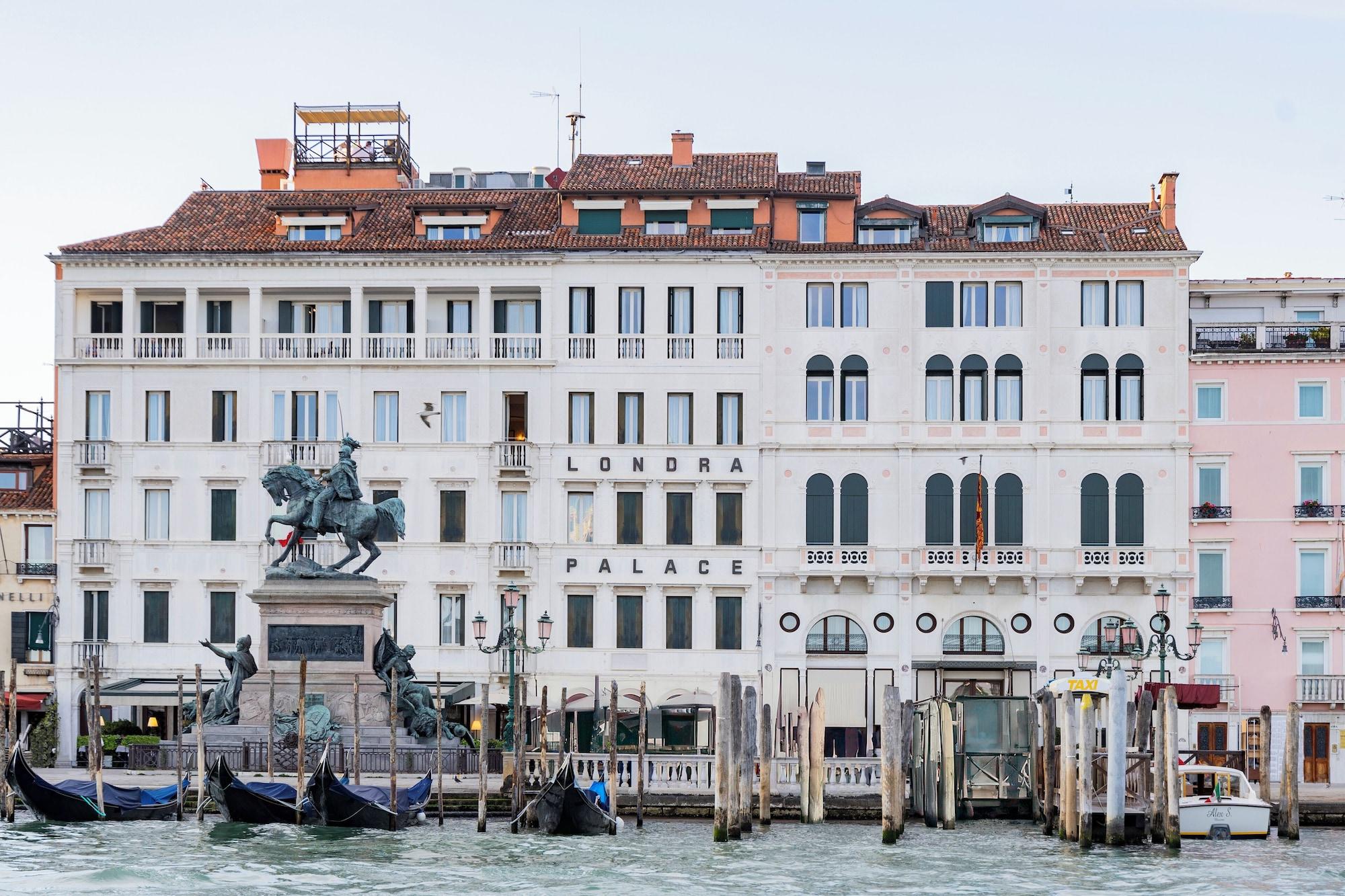 Vista Exterior Londra Palace Venezia