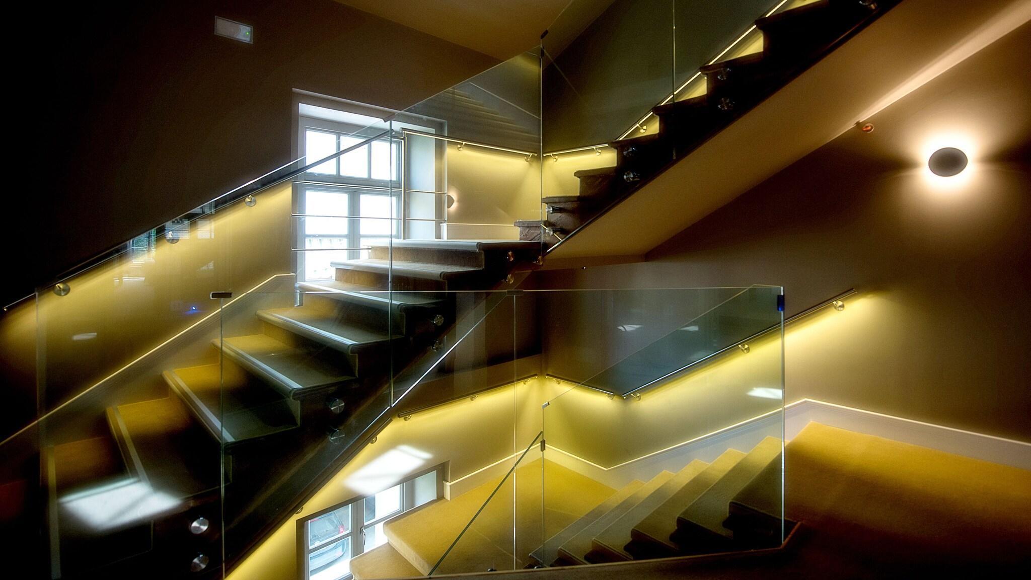 Vista Lobby Hydrama Grand Hotel