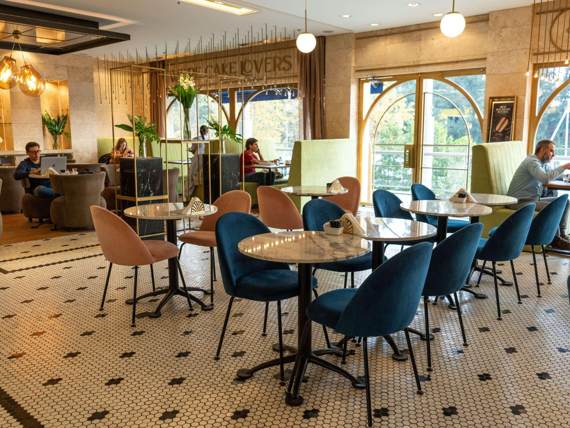 Restaurant Ibis Pilar