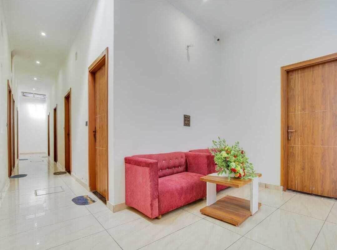 Comodidades del Alojamiento Shree Ji Hotel & Banquet