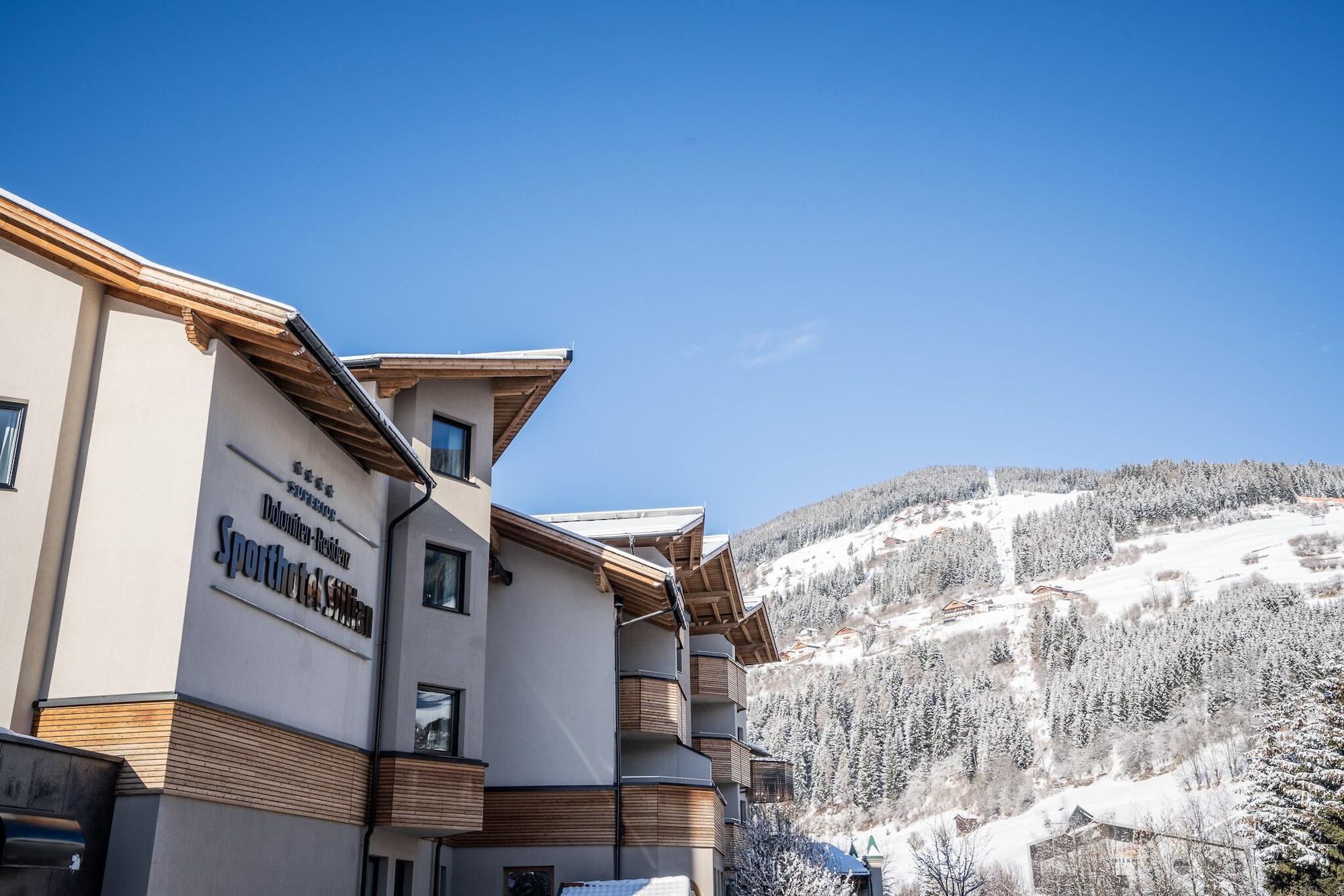 Vista Exterior Dolomiten Residenz - Sporthotel Sillian