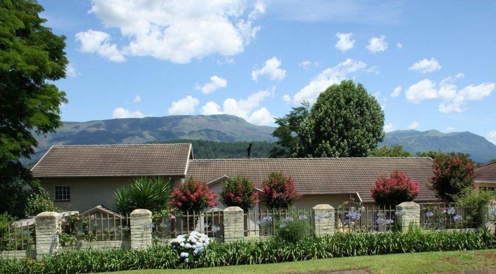 Vista Exterior Hillwatering Country House