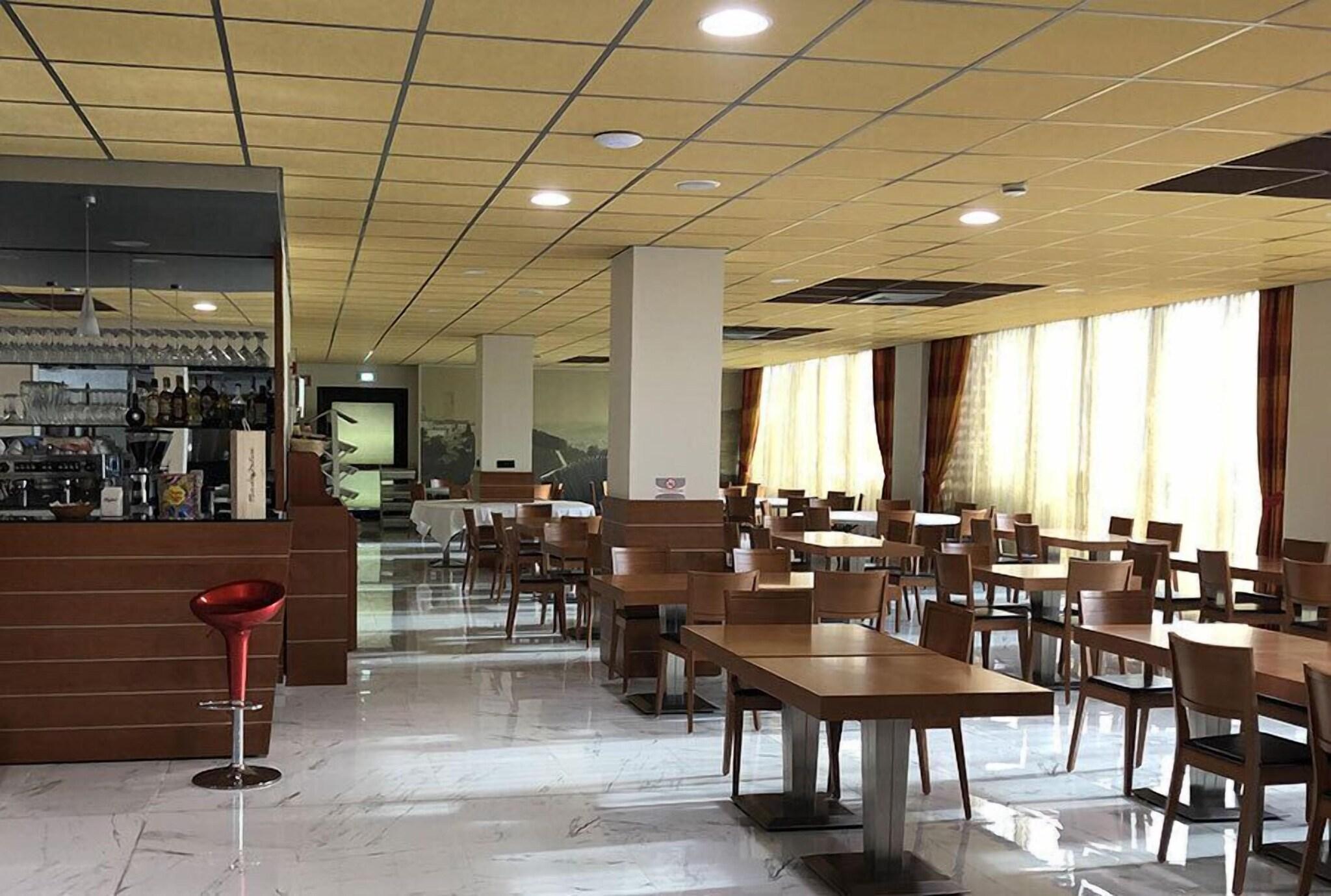 Bar/Salón Casta Hotel