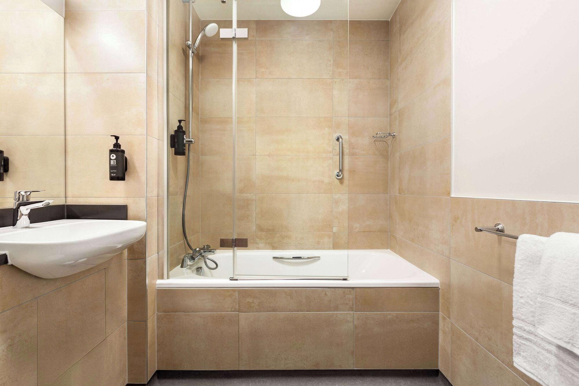 Equipamiento de Habitación Super 8 by Wyndham Chester East