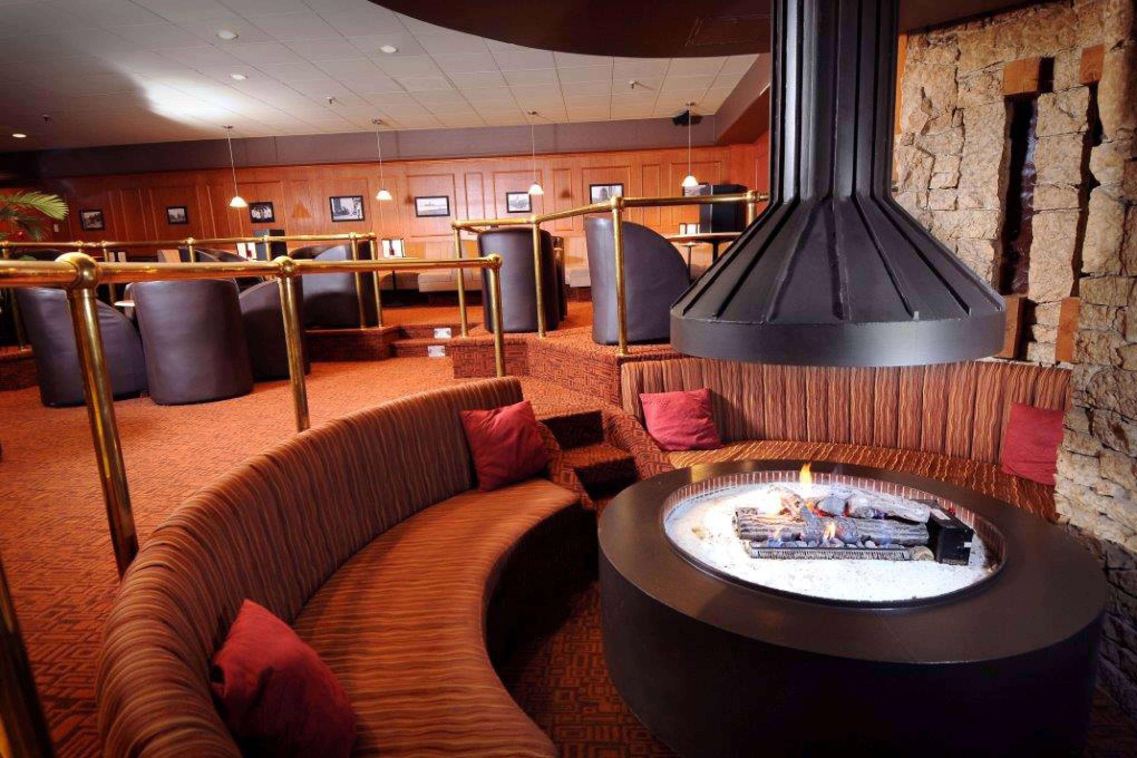 Restaurant Ramada Plaza by Wyndham Regina Downtown