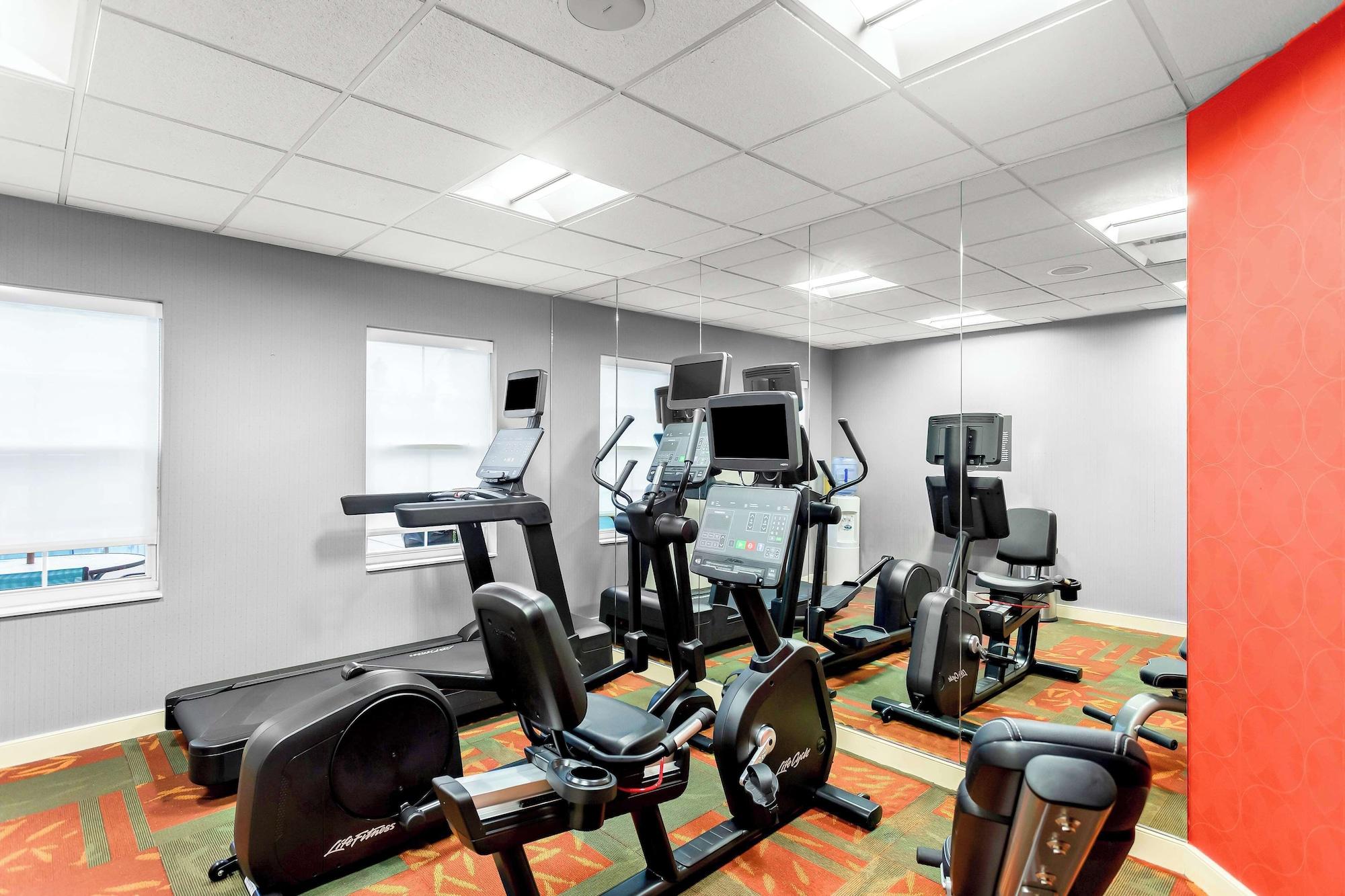 Gimnasio Sonesta ES Suites Charleston