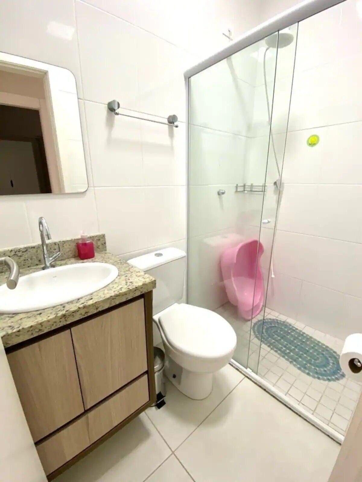 Habitación Apto novo e arejado com uma ampla sacada