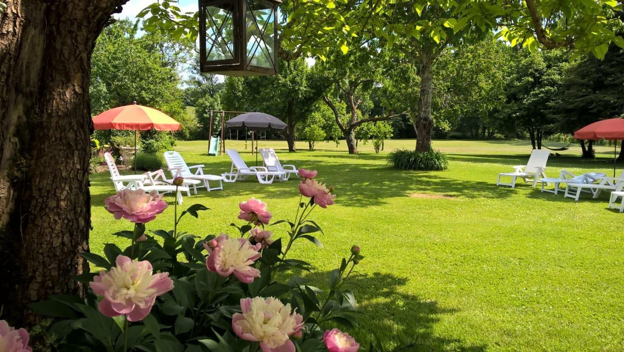 Equipamiento de Habitación La Maison Catalpa - Chambre d'hôtes