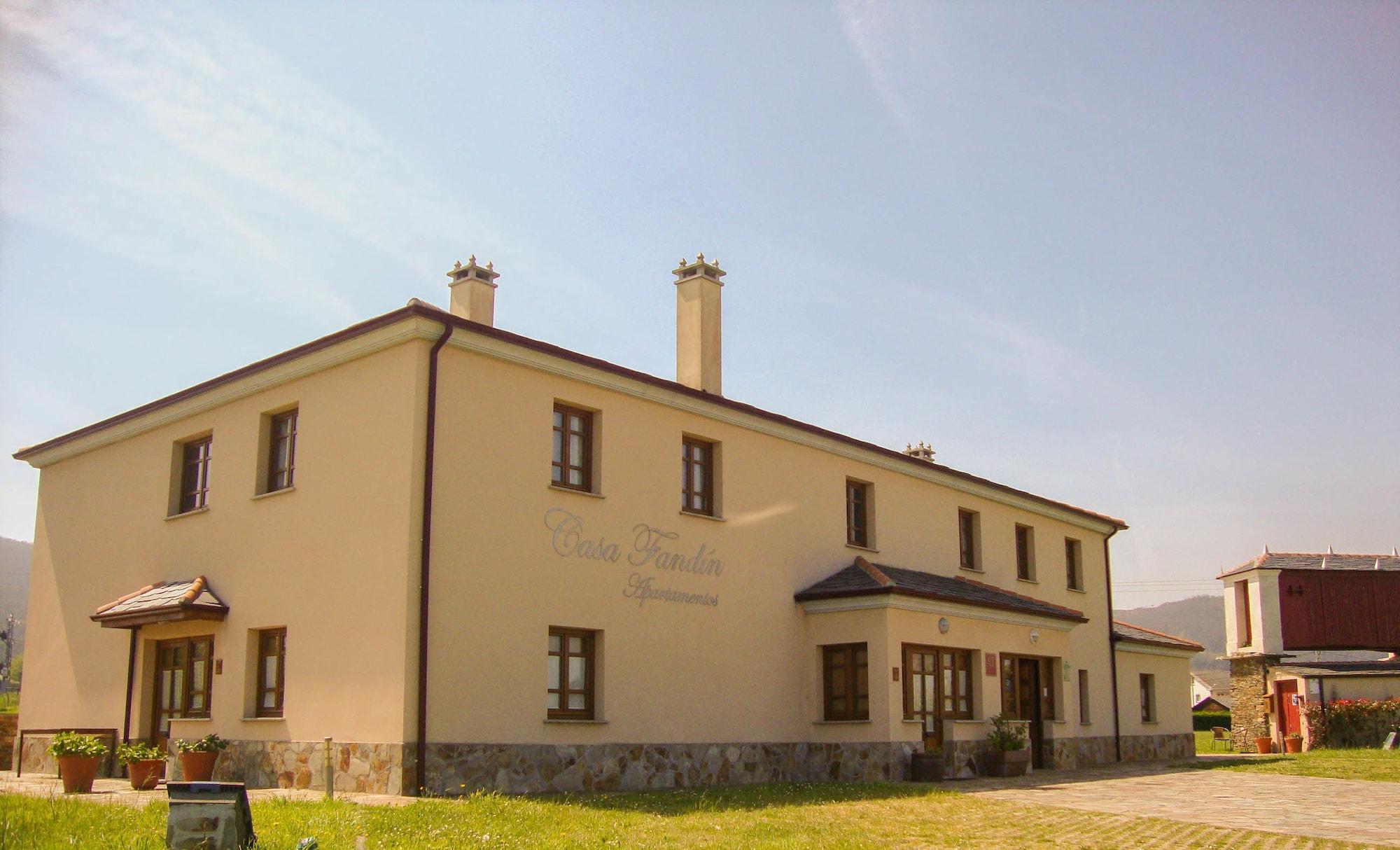 Varios Apartamentos Casa Fandin