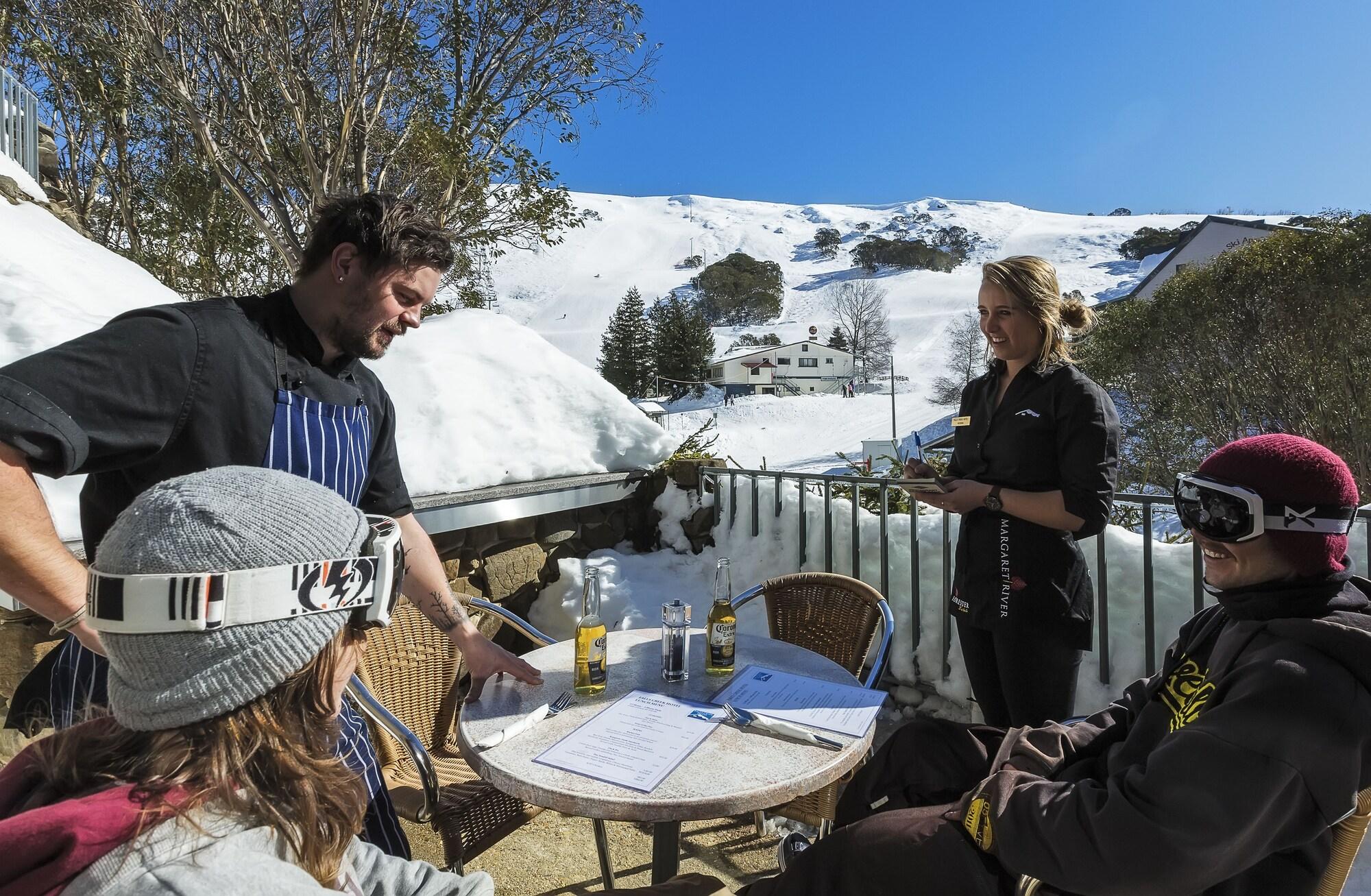 Restaurant Falls Creek Hotel