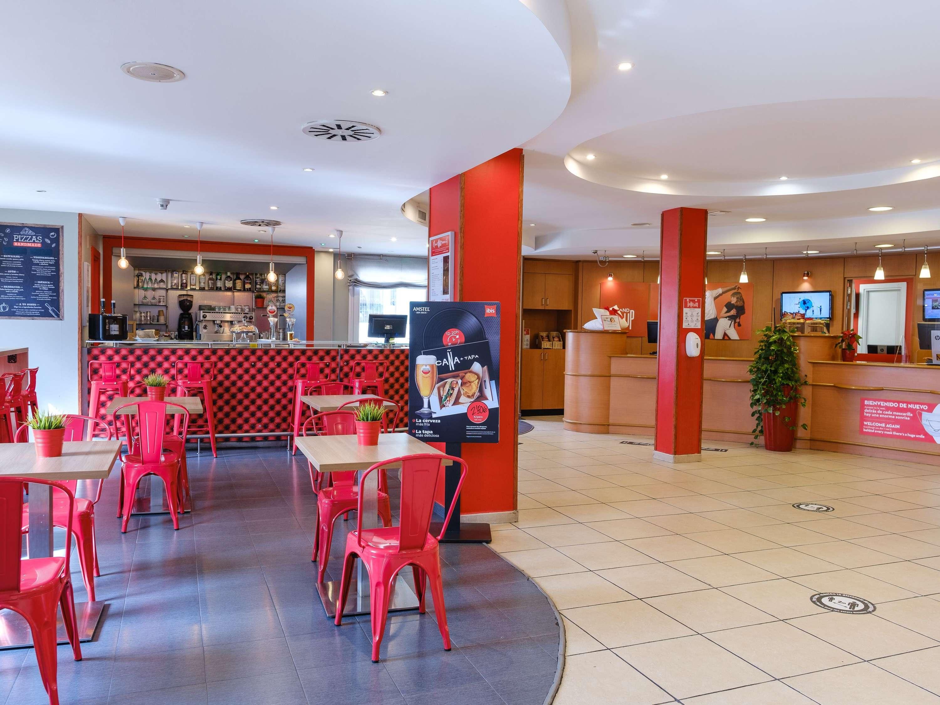 Vista Exterior ibis Madrid Alcorcon Tresaguas