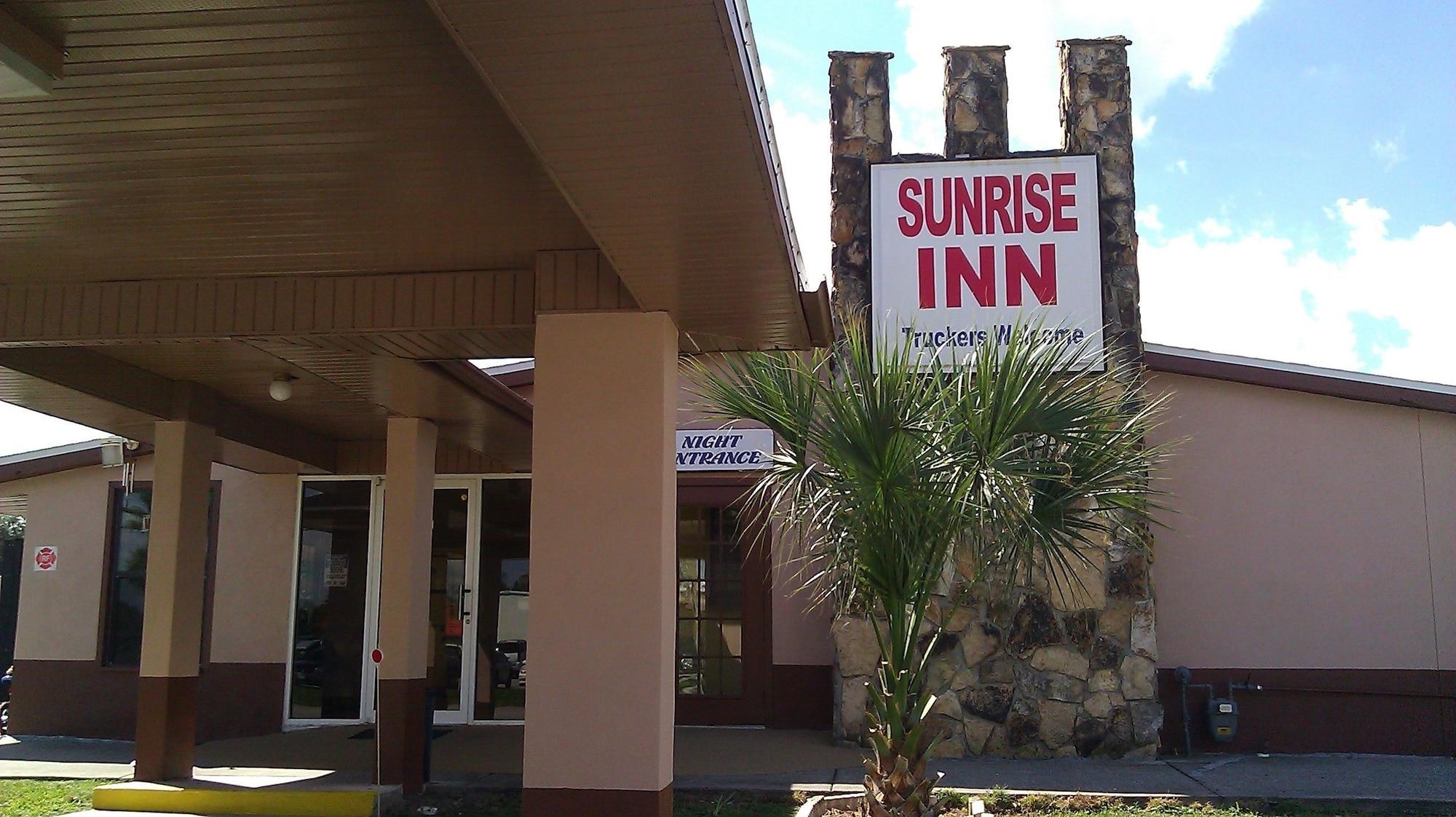 Varios Sunrise Inn