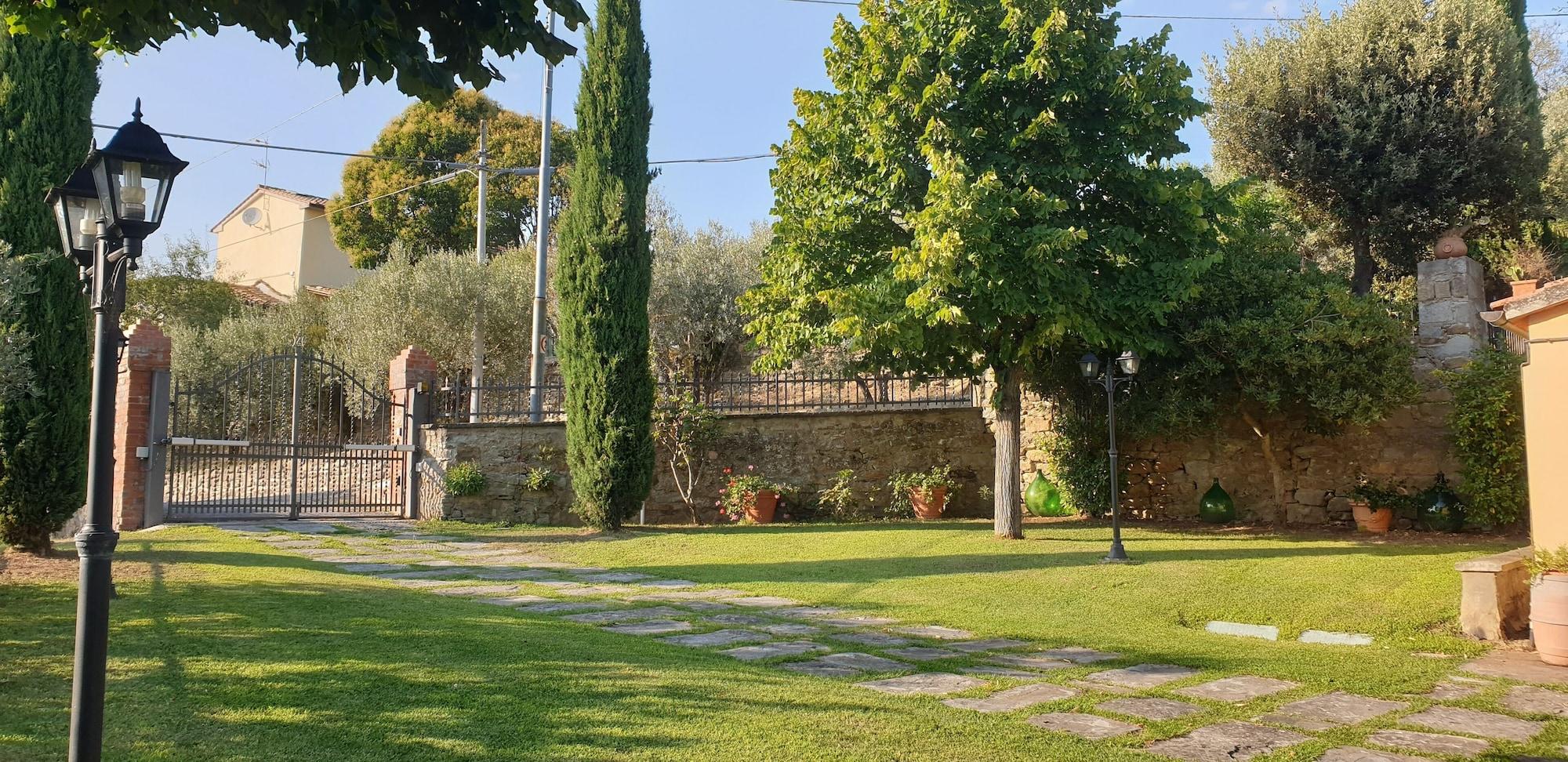 Vista Exterior B&B Il Mandorlo