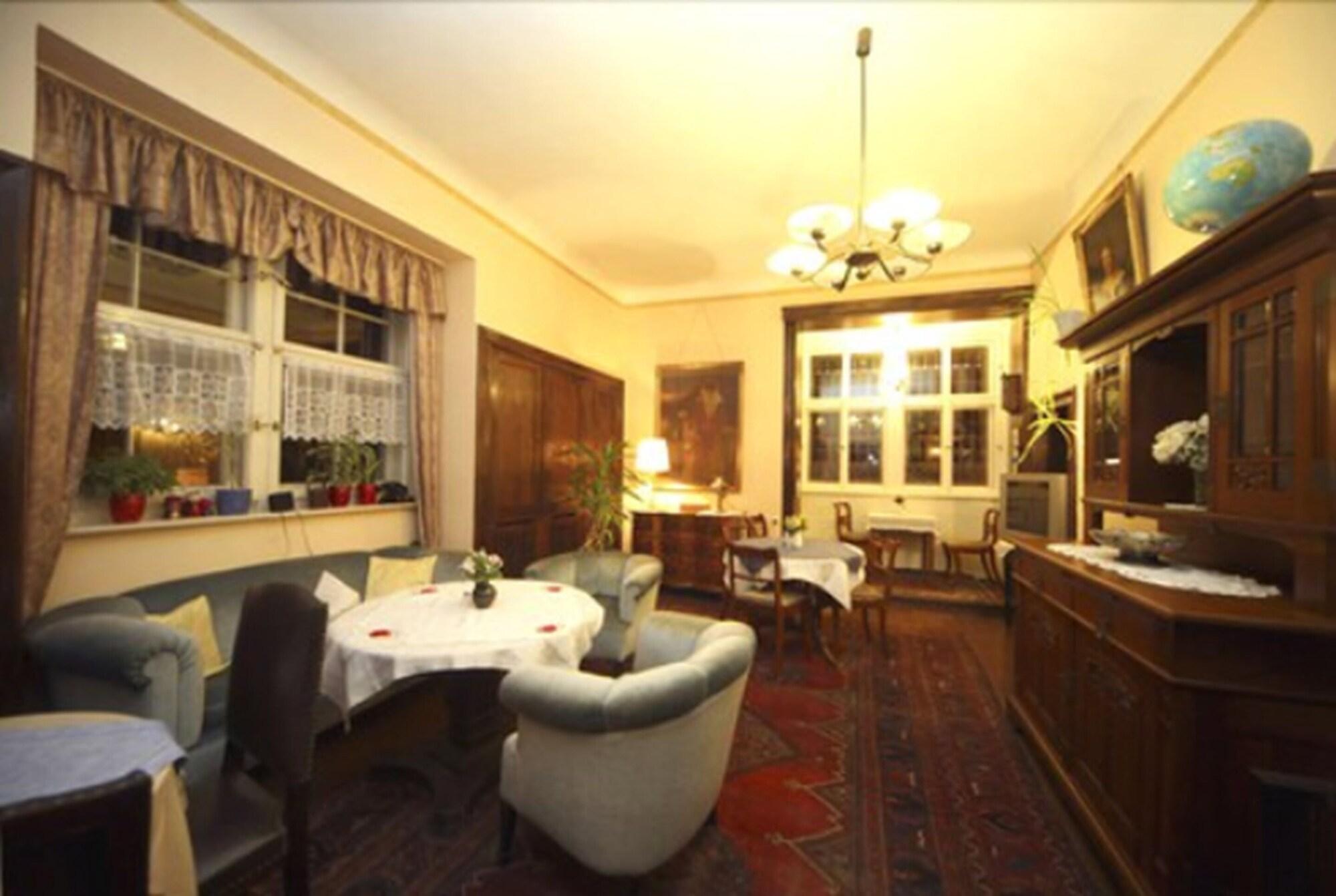 Bar/Salón Hotel Haus Müller