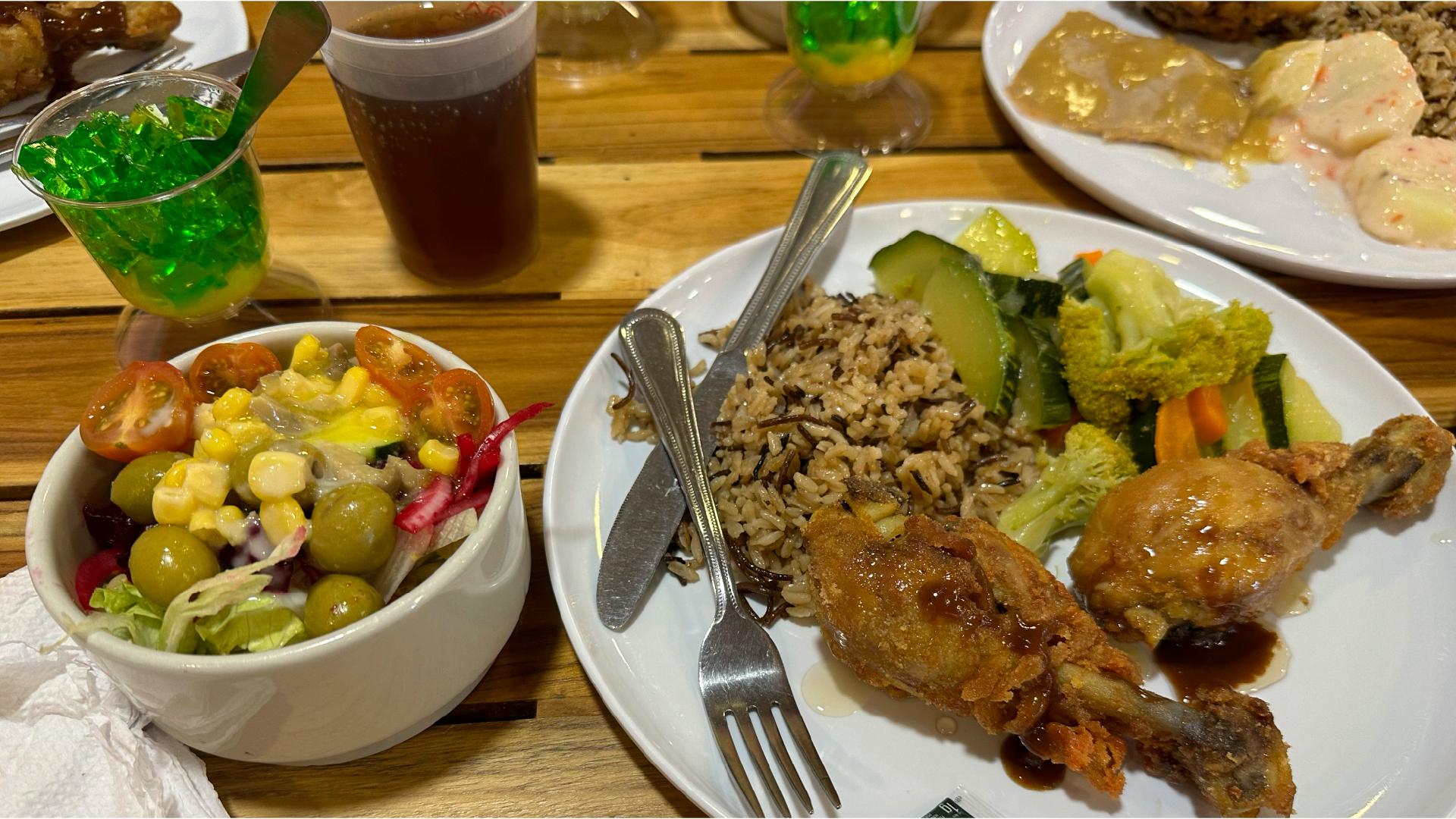 Restaurant Hotel Tower by On Vacation