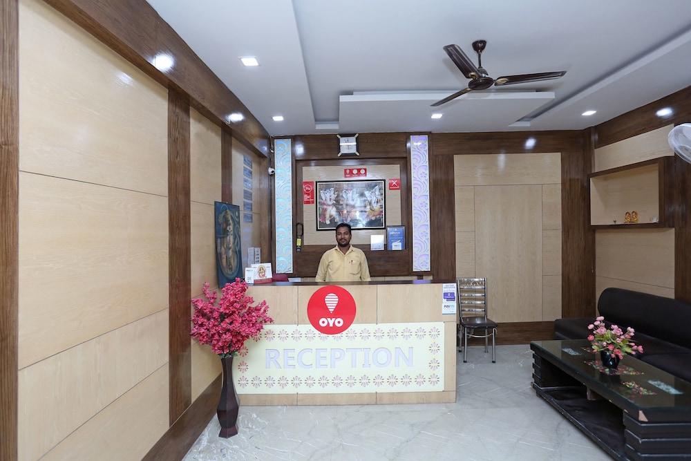 Vista Lobby OYO 9233 Hotel Cottage Lord krishna