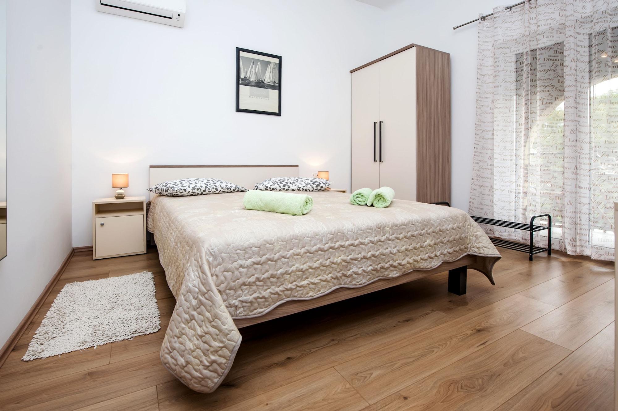 Habitación Apartments & Rooms Chiara